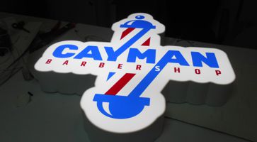 Вывеска световой короб для Cayman Barbershop
