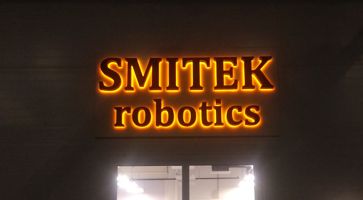 Вывеска для Smitek robotics в Технополисе Москва