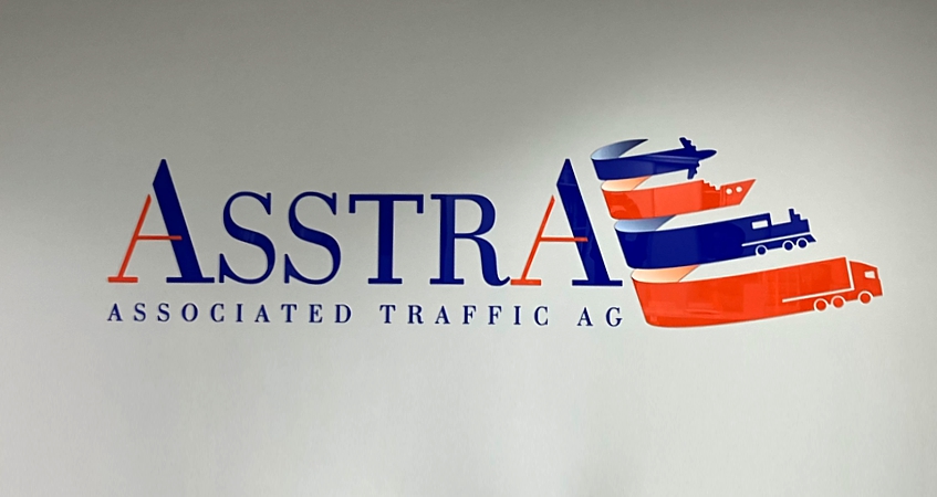 Вывеска транспортной компании AsstrA в офис