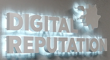 Оформление стен офиса для «Digital Reputation» 