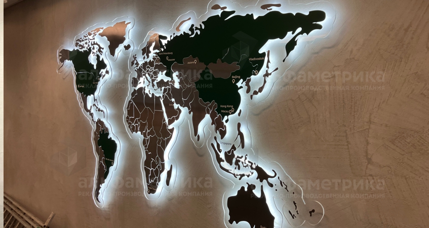 Карта мира с магнитами, фото