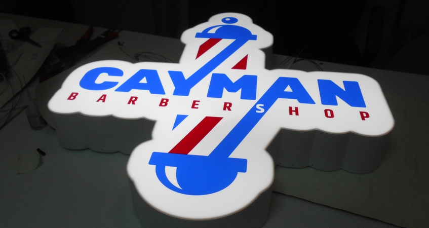 Вывеска световой короб для Cayman Barbershop